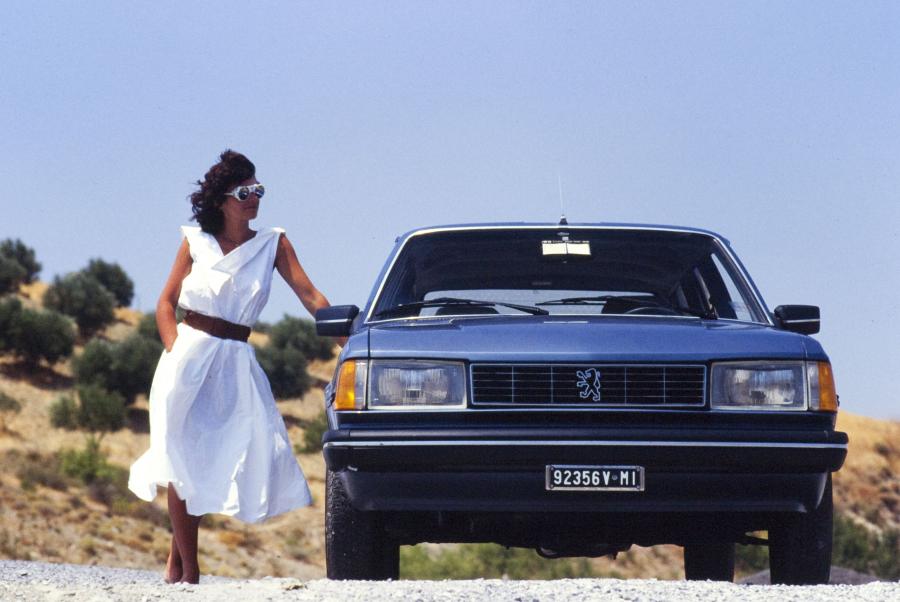  Peugeot 305 Break 1982 года  (WW) (фото 6 из 11)